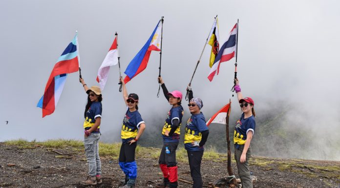 Trekking For Six Days In Six West Java Mountains